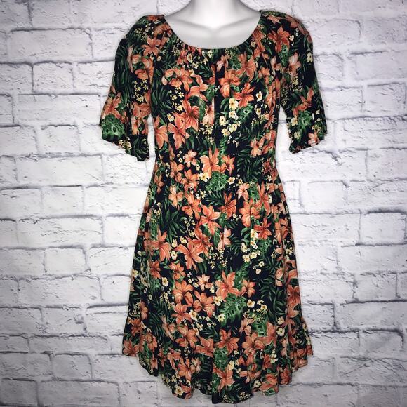 New Look Dresses & Skirts - Orange Floral Print New Look Dress